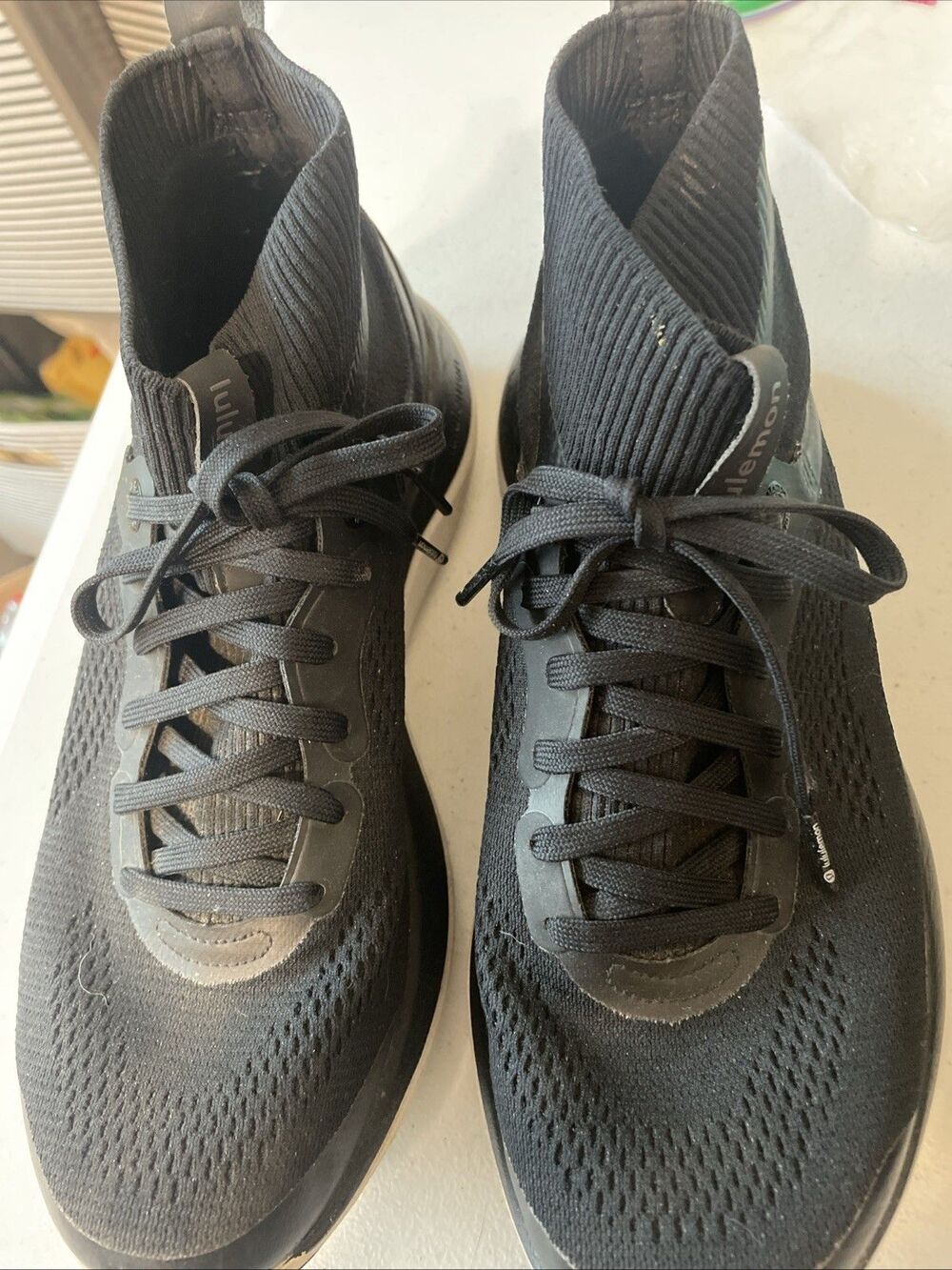 Lululemon Women’s Chargefeel Workout Mid Black Lace-Up Sneakers Size 8